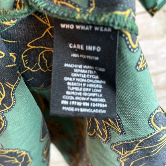 Who What Wear Floral Ruffle Top Small - Picture 5 of 5